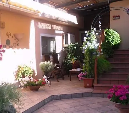 Bed & Breakfast La Punga Ecchia *